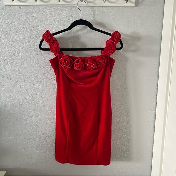 Avec Les Filles Red Velvet Rosette Off-the-Shoulder Mini Dress - Picture 2 of 6
